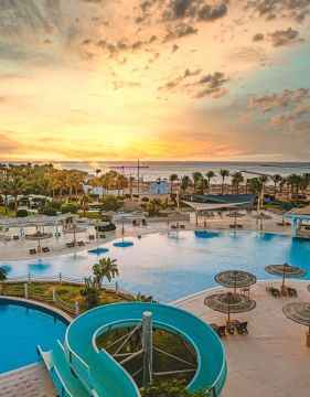 CORAL SEA HOLIDAY RESORT